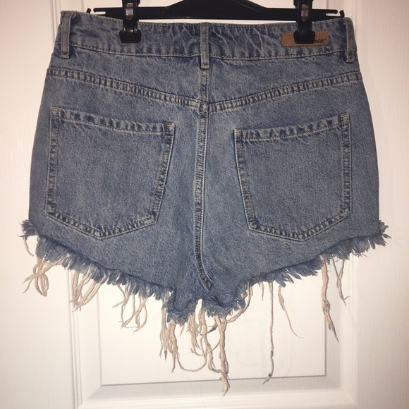 Garage Floral Embroidered Jean Shorts - Picture 2 of 5